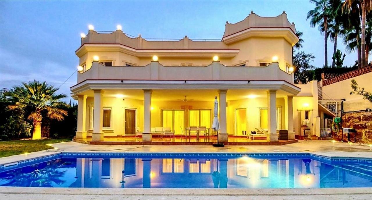 Villa Svim, Walking Distance To The Beach! Marbellac Extérieur photo